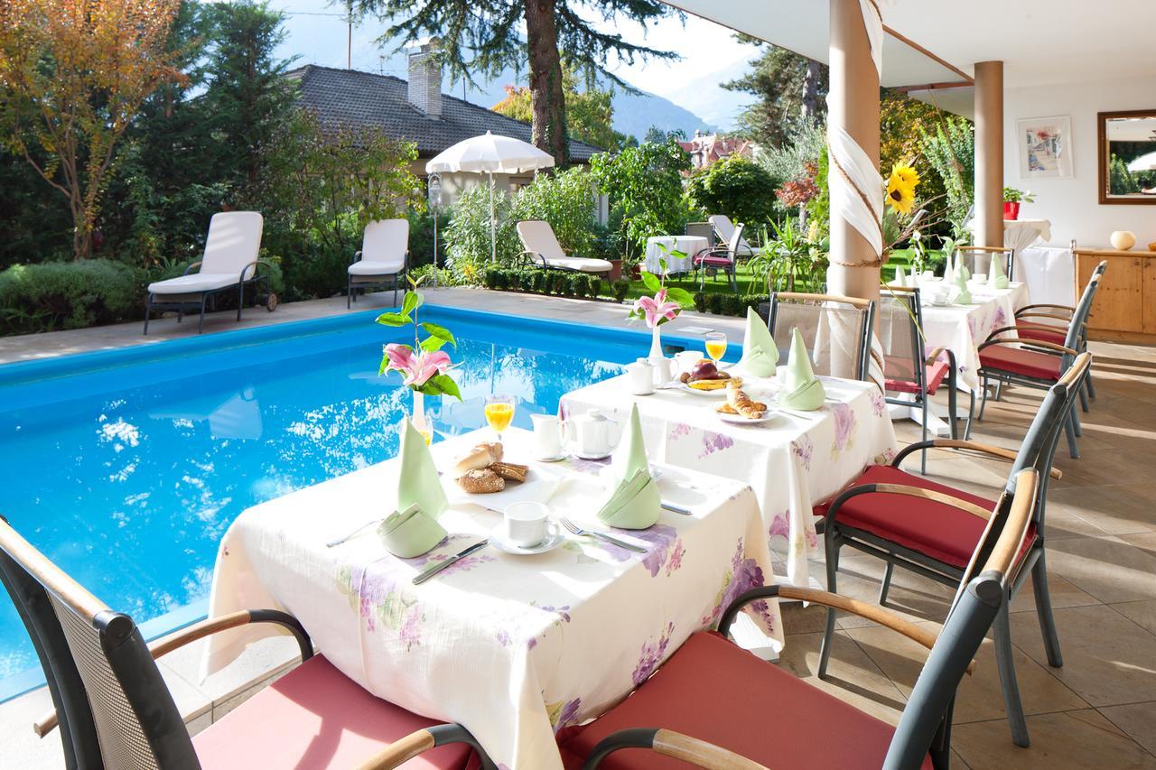 Hotel Aster Merano Kültér fotó