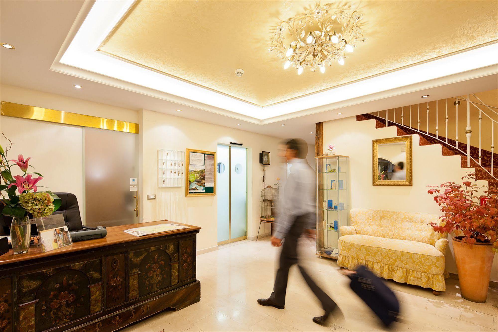 Hotel Aster Merano Kültér fotó