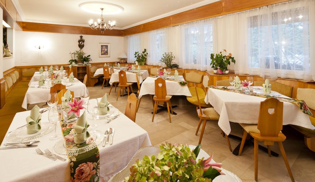 Hotel Aster Merano Kültér fotó