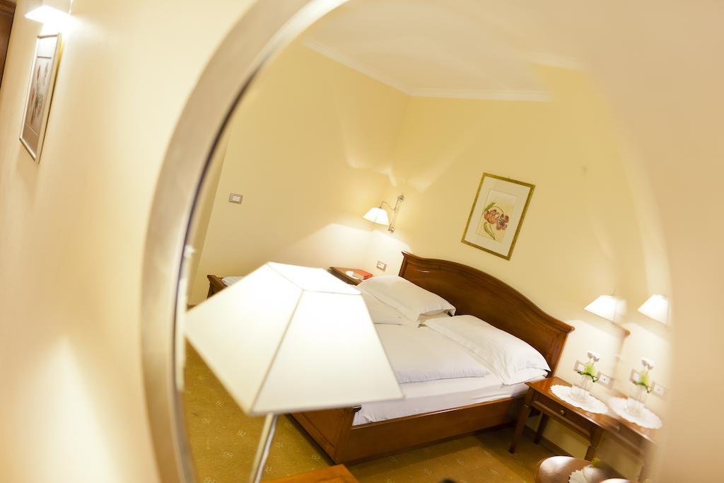 Hotel Aster Merano Kültér fotó